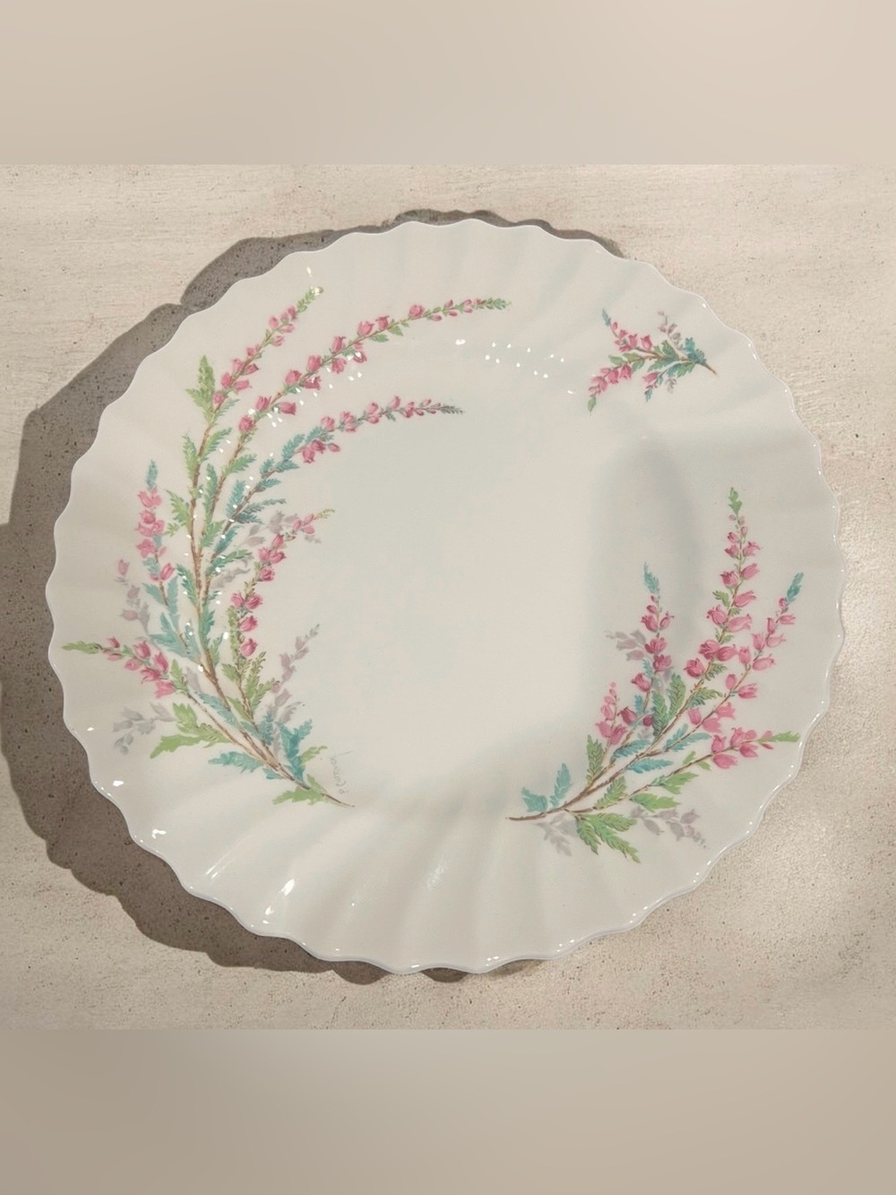 Royal Doulton Bell Heather bone china
8.5" dessert plate.